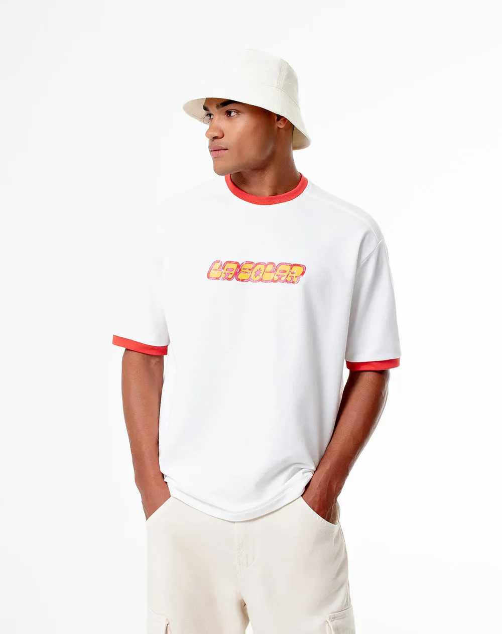 Camiseta oversized fit manga corta vainilla sold by Gef product image thumbnail 5