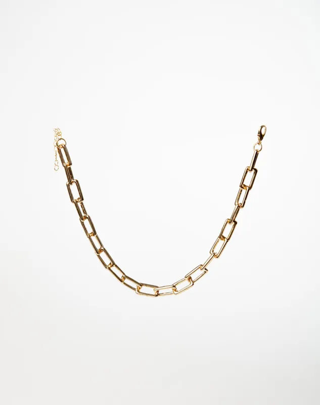 Collar dorado sold by Gef