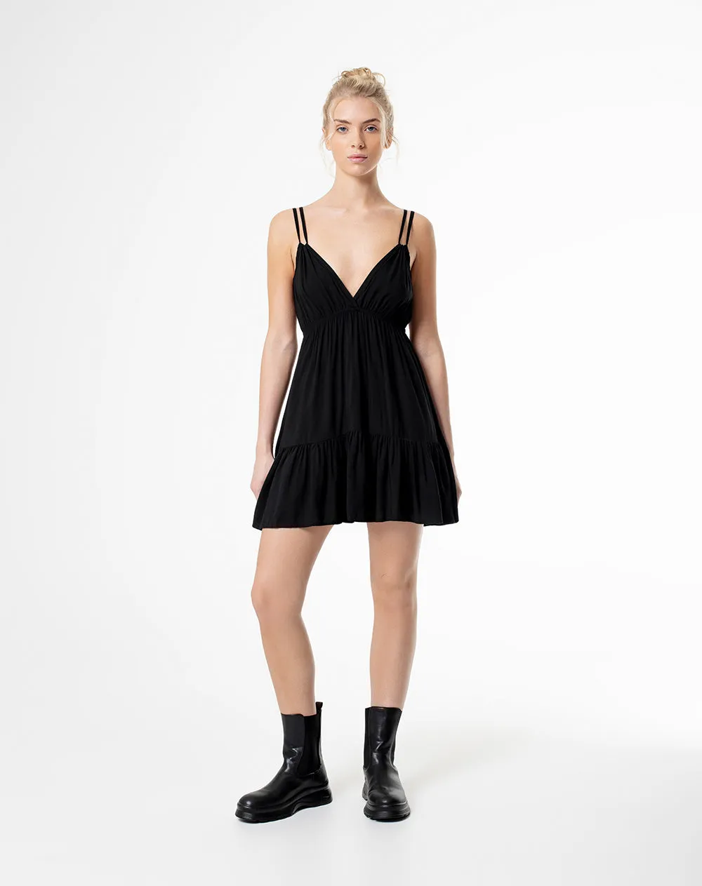 Vestido corto escote profundo negro mujer sold by Gef product image thumbnail 4