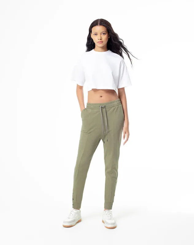 Jogger slim fit tiro medio verde sold by Gef