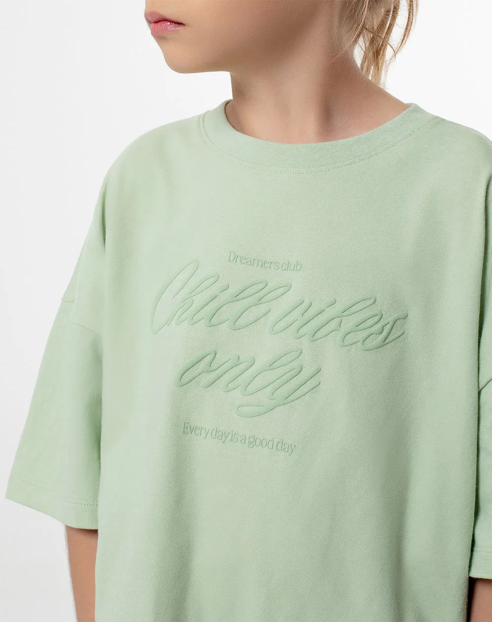 Camiseta oversize algodón verde estampada niña sold by Gef product image thumbnail 3