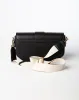 Bolso negro sold by Gef