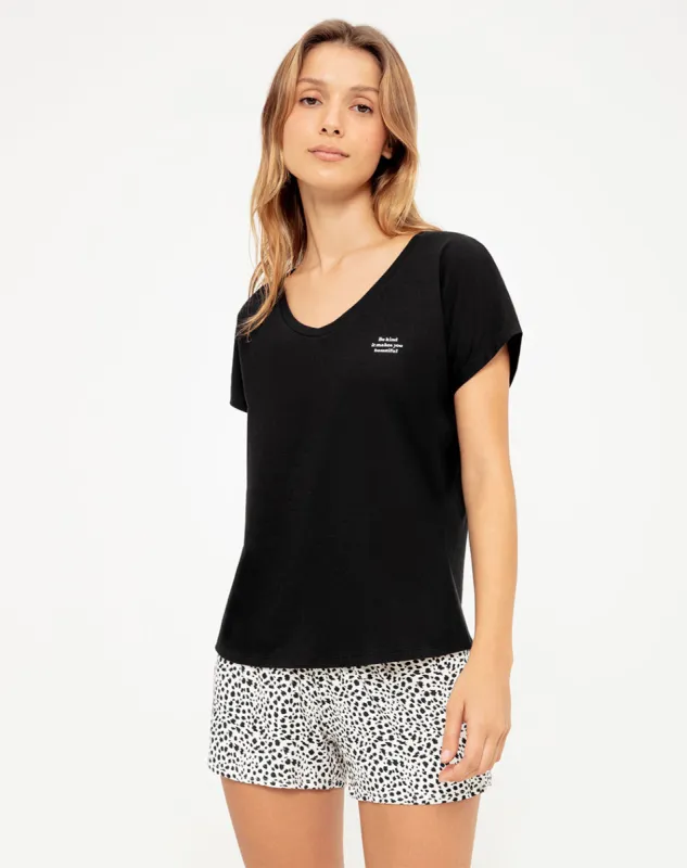 Camiseta regular fit manga corta negra sold by Gef