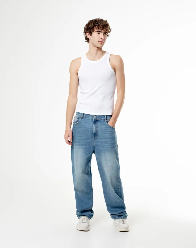 Jean Auziv oversized fit tiro medio indigo sold by Gef
