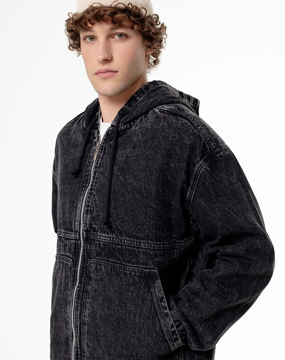 Chaqueta regular fit con capucha denim negro sold by Gef product image thumbnail 4
