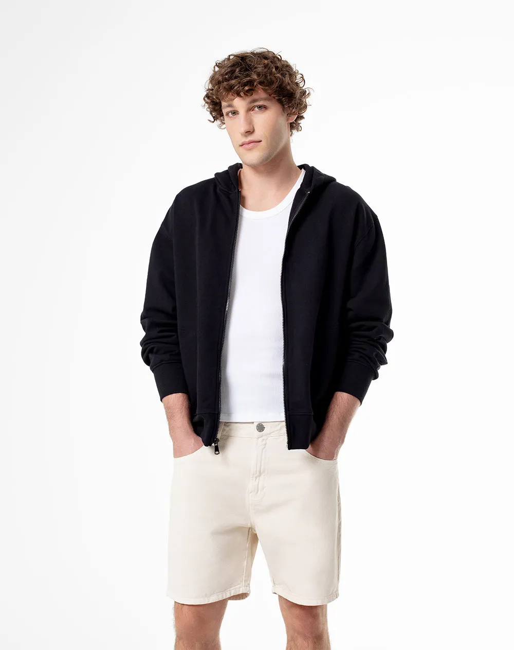 Bermuda regular fit vainilla sold by Gef product image thumbnail 3