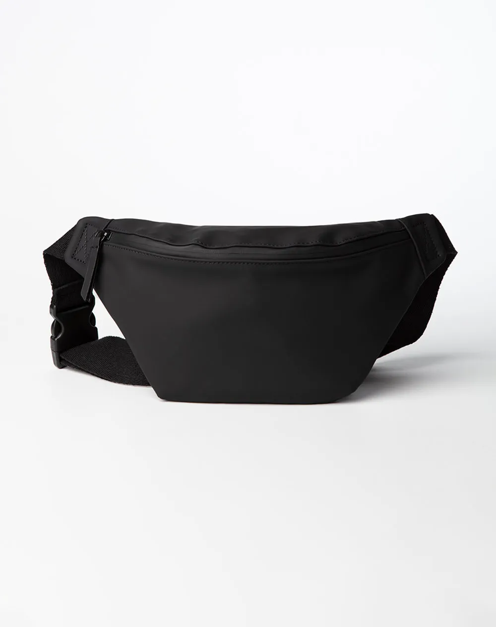 Riñonera negra sold by Gef