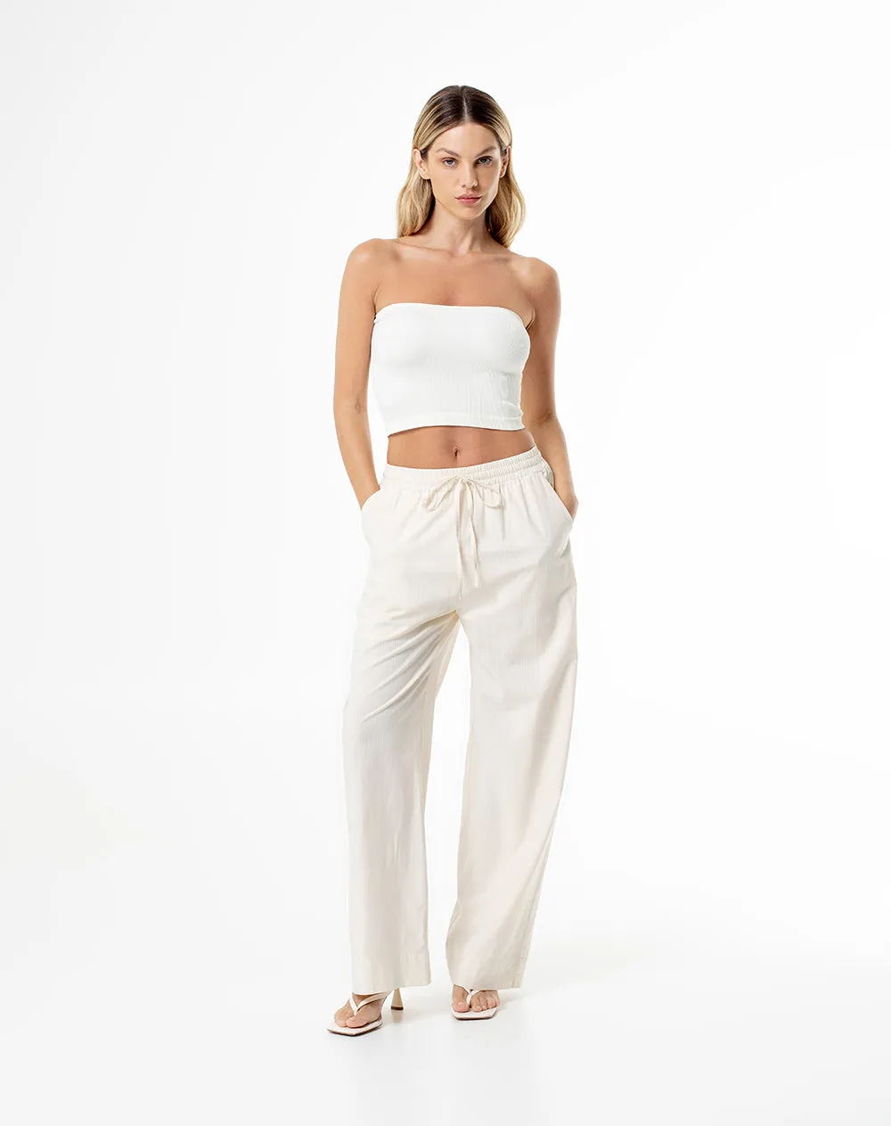 Pantalón relaxed fit tiro alto vainilla sold by Gef product image thumbnail 2