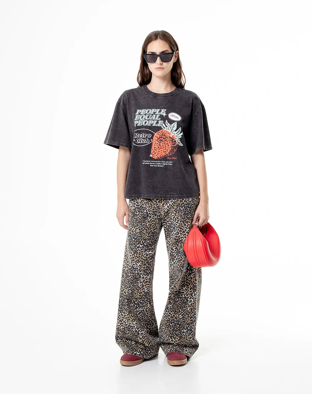 Camiseta regular algodón negra mujer sold by Gef product image thumbnail 5