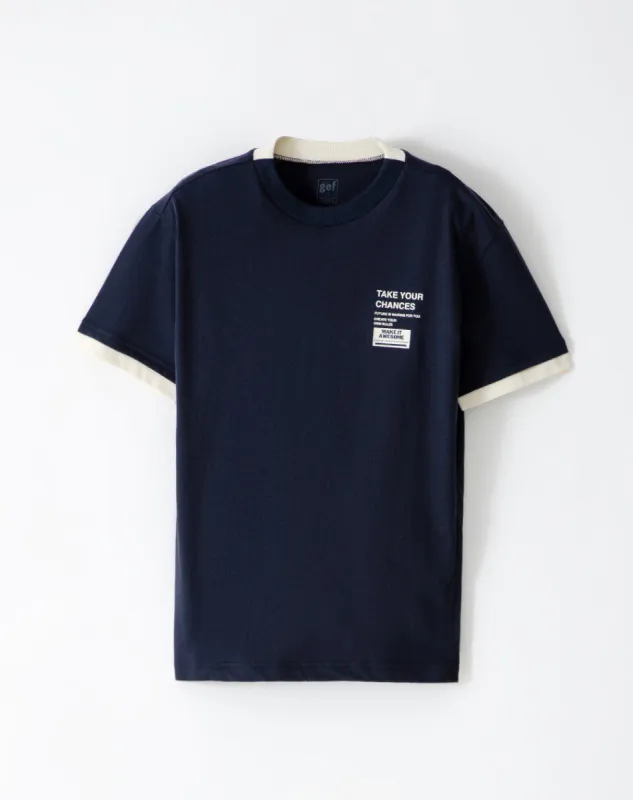 Camiseta fit manga corta azul sold by Gef