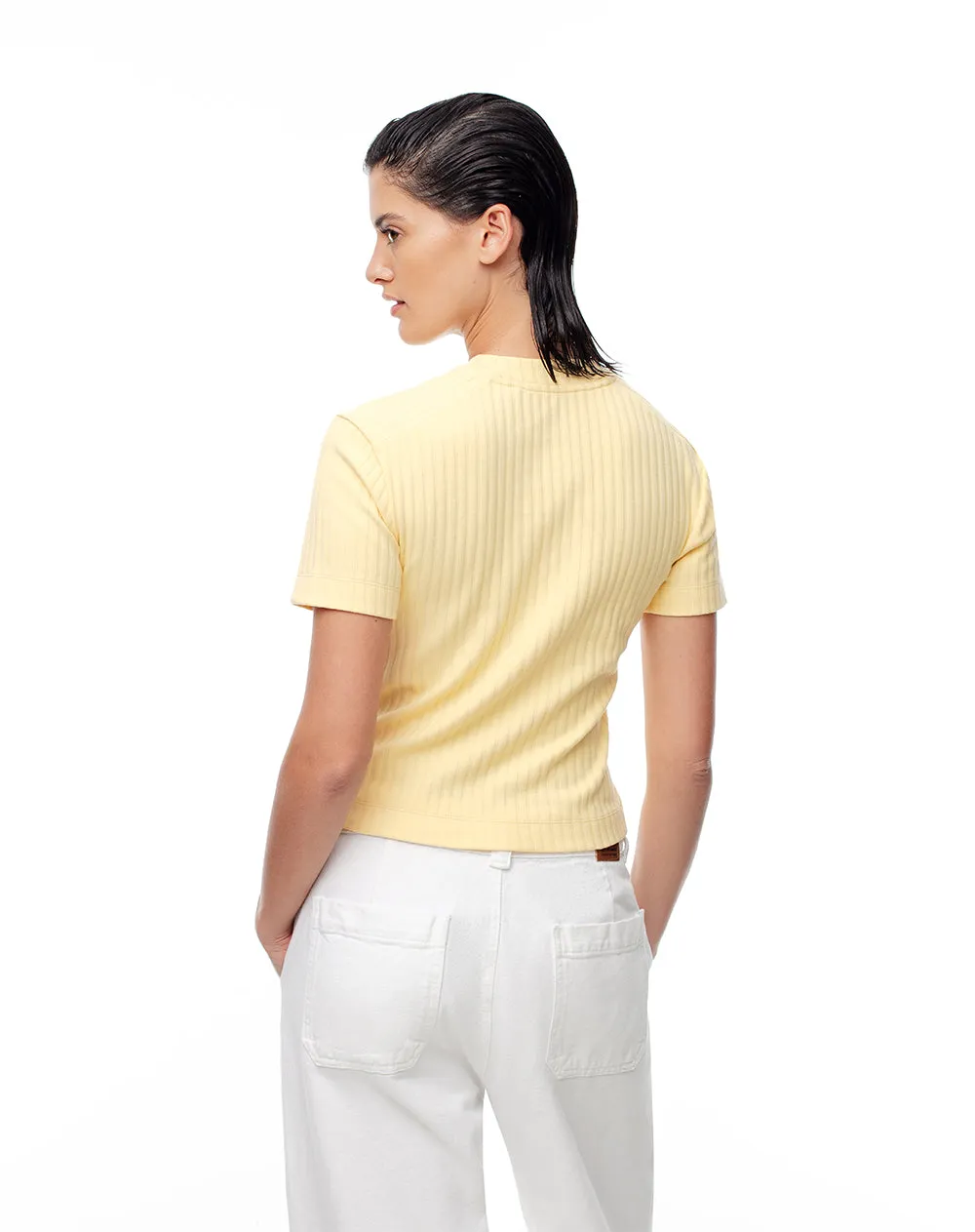 Camiseta crop slim algodón amarilla mujer sold by Gef product image thumbnail 2