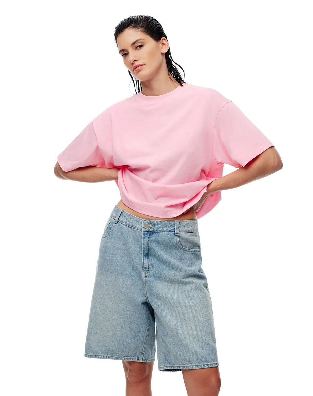 Camiseta relaxed fit manga corta rosada sold by Gef