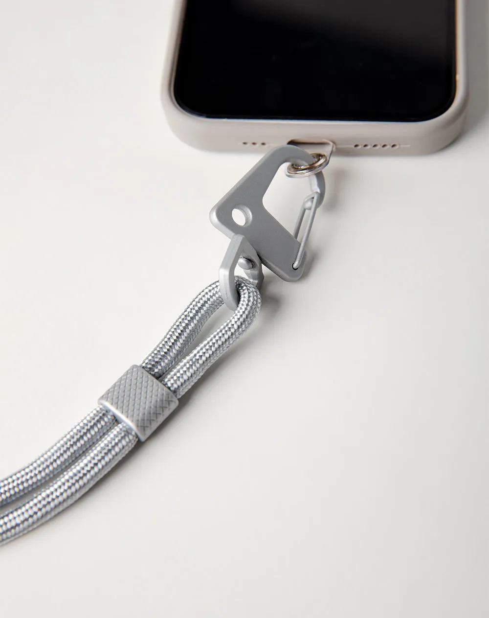 Correa portacelular plateada sold by Gef product image thumbnail 3