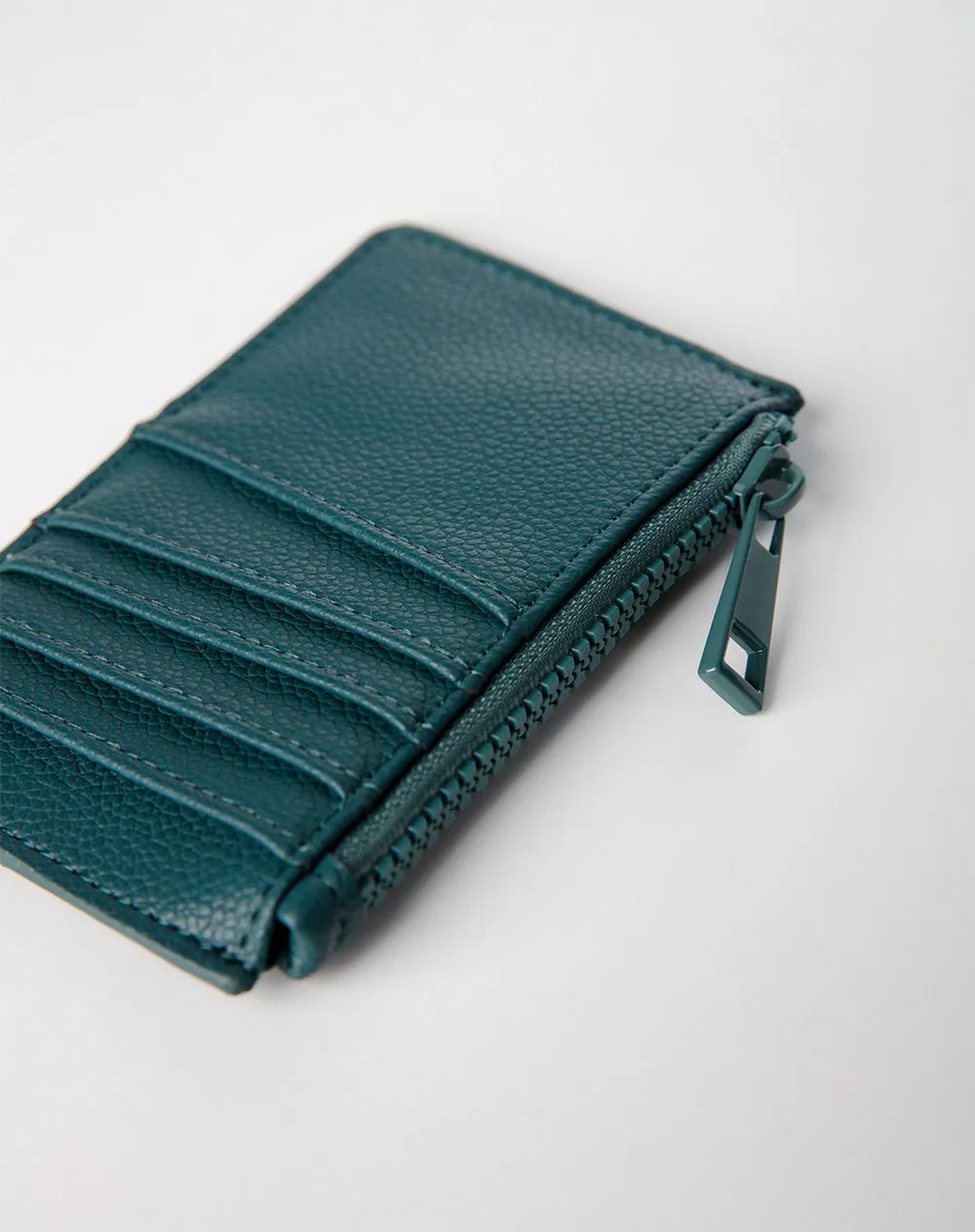 Porta tajetas verde sold by Gef product image thumbnail 3