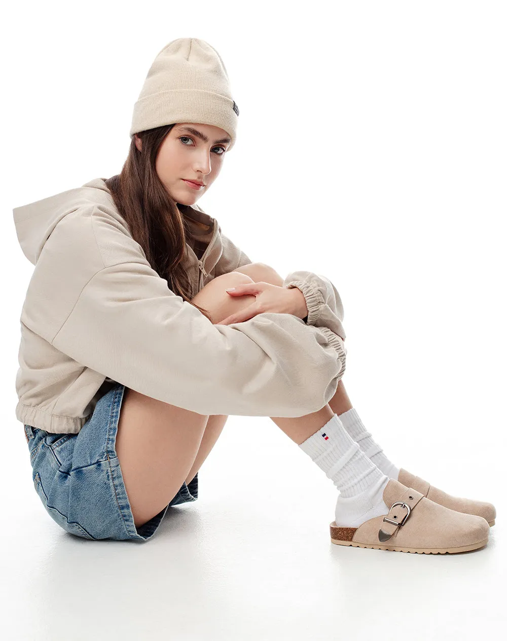 Zuecos tipo clog gamuzado café mujer sold by Gef product image thumbnail 2