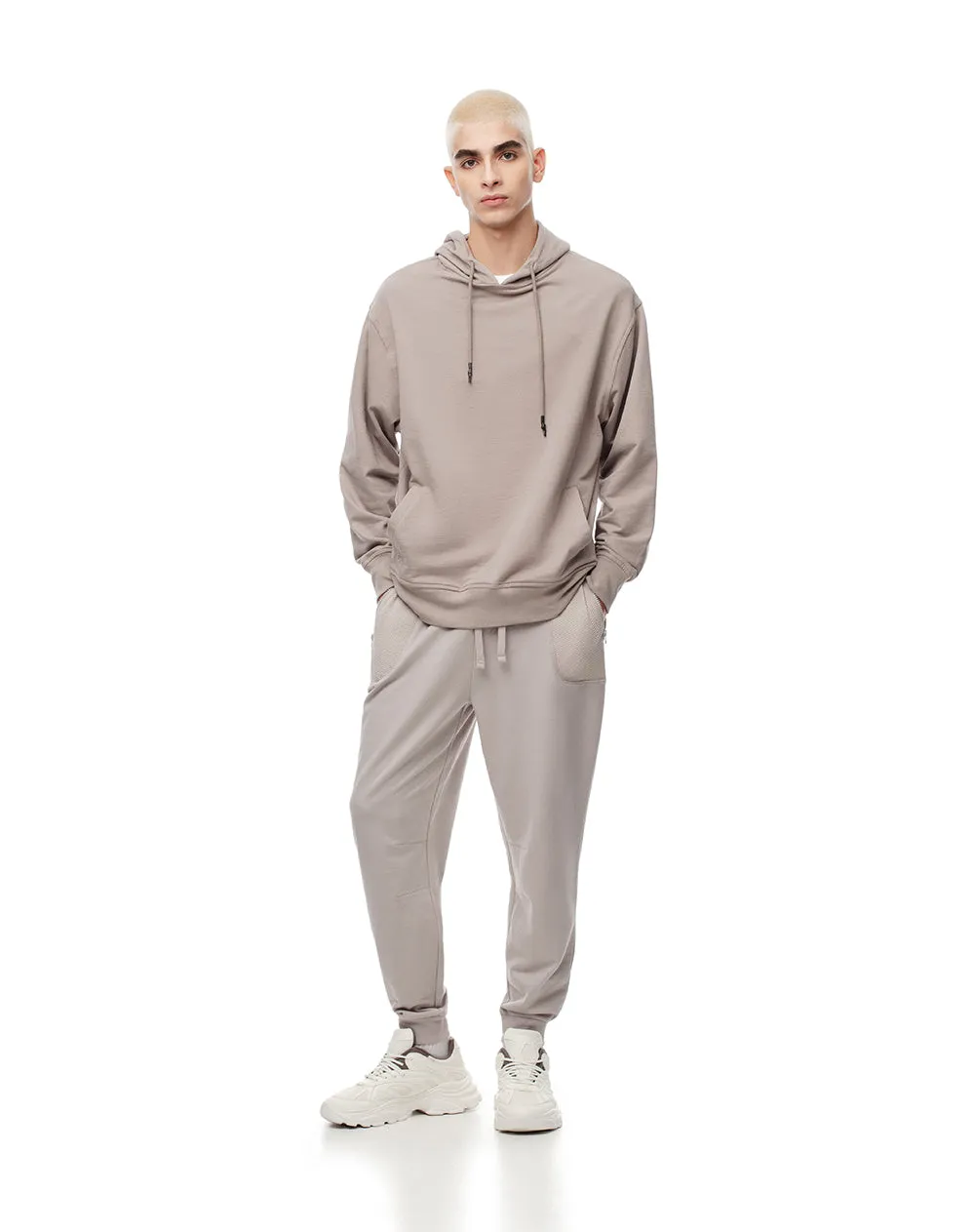 Jogger regular taupe hombre sold by Gef