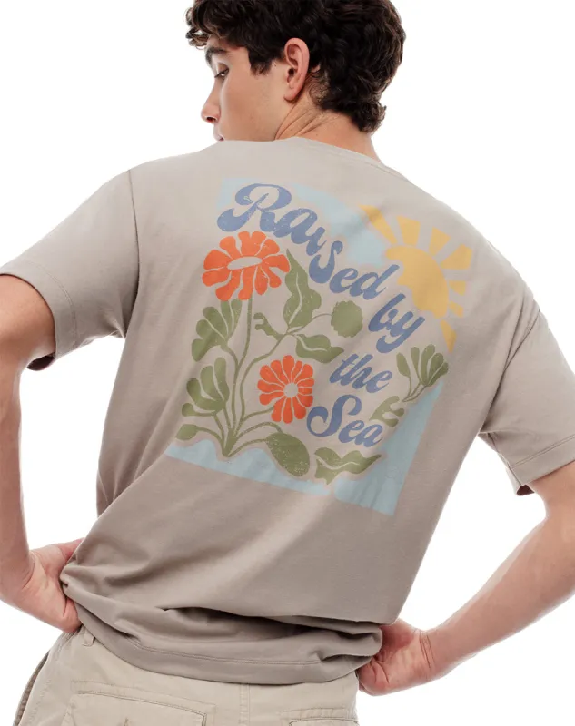 Camiseta regular fit manga corta taupe sold by Gef