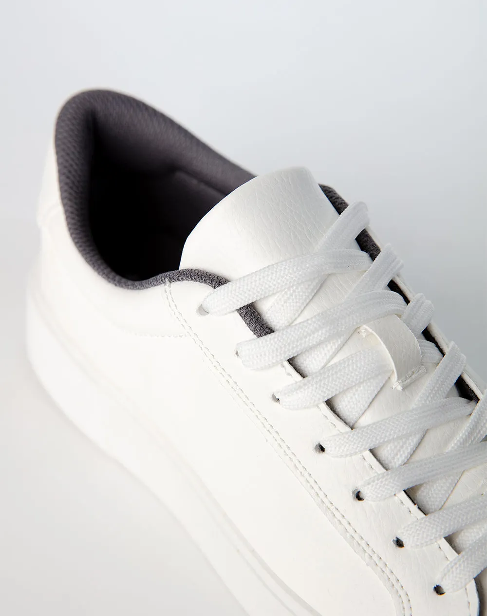 Tenis casuales blancos hombre sold by Gef product image thumbnail 3