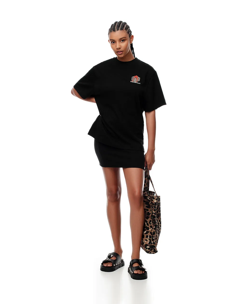 Camiseta oversize algodón negra estampada mujer sold by Gef product image thumbnail 5