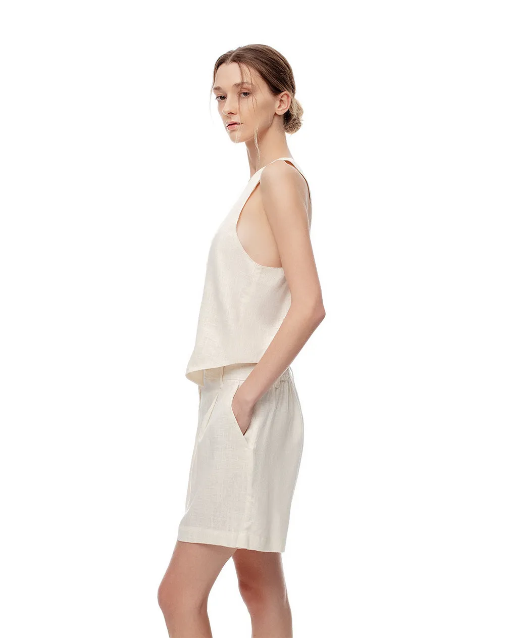 Short tiro alto regular lino vainilla mujer sold by Gef product image thumbnail 3