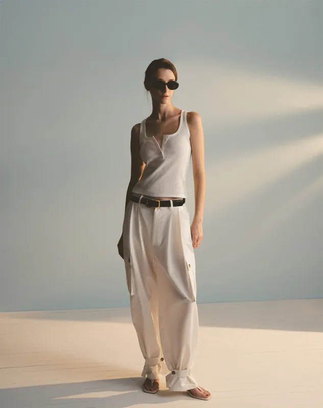 Pantalón cargo tiro alto elástico en cintura blanco para mujer sold by Gef