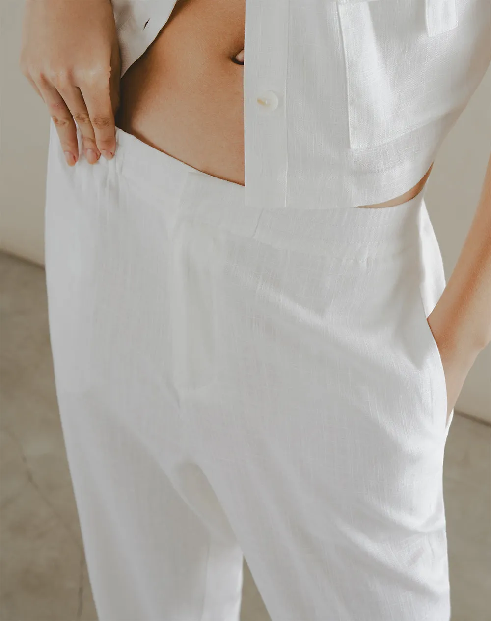 Pantalón recto tiro medio lino elástico en cintura blanco para mujer sold by Gef product image thumbnail 4