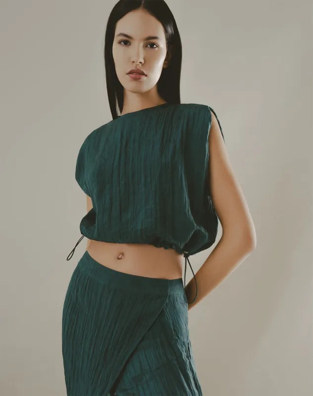 Camisa loose fit verde sold by Gef