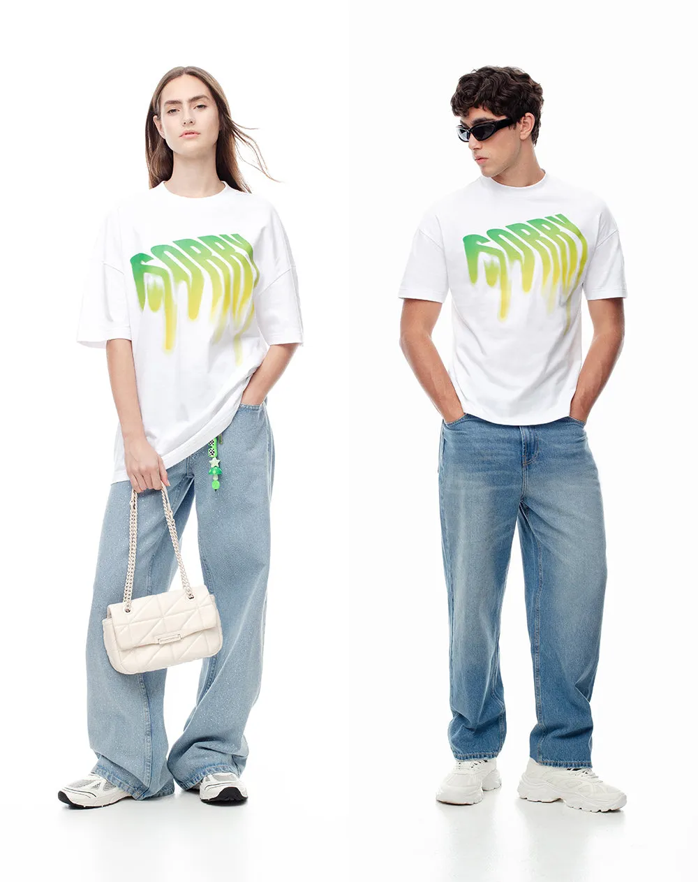 Camiseta oversize algodón blanca estampada unisex sold by Gef product image thumbnail 3