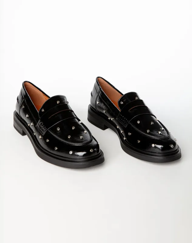 Mocasín negro sold by Gef