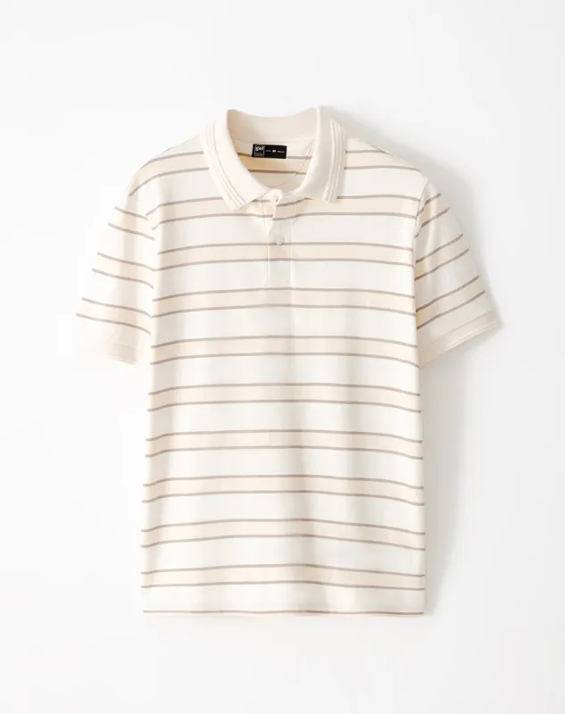 Polo regular fit amarillo rayas sold by Gef