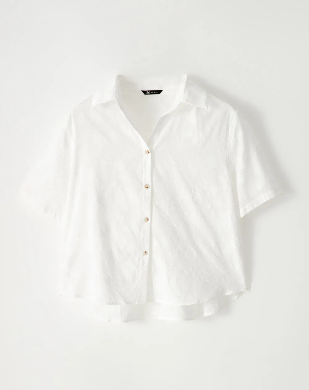 Camisa loose fit manga corta habana sold by Gef