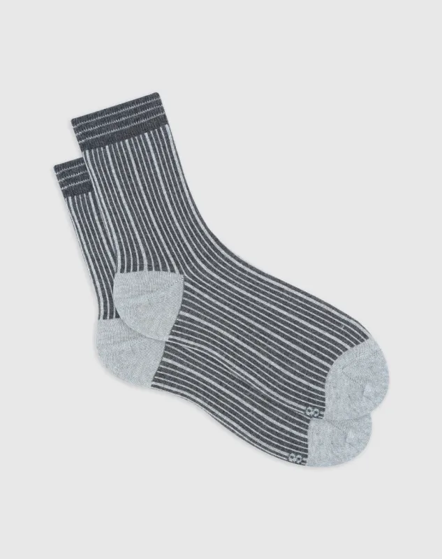 Medias para hombre largas algodón griseses oscuras sold by Gef