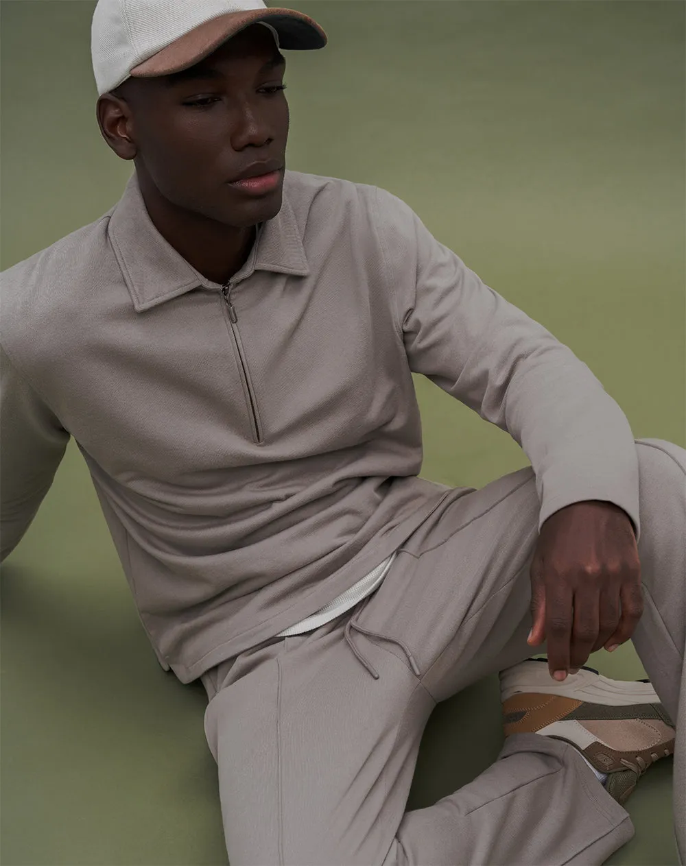 Pantalón relax algodón taupe hombre sold by Gef product image thumbnail 4