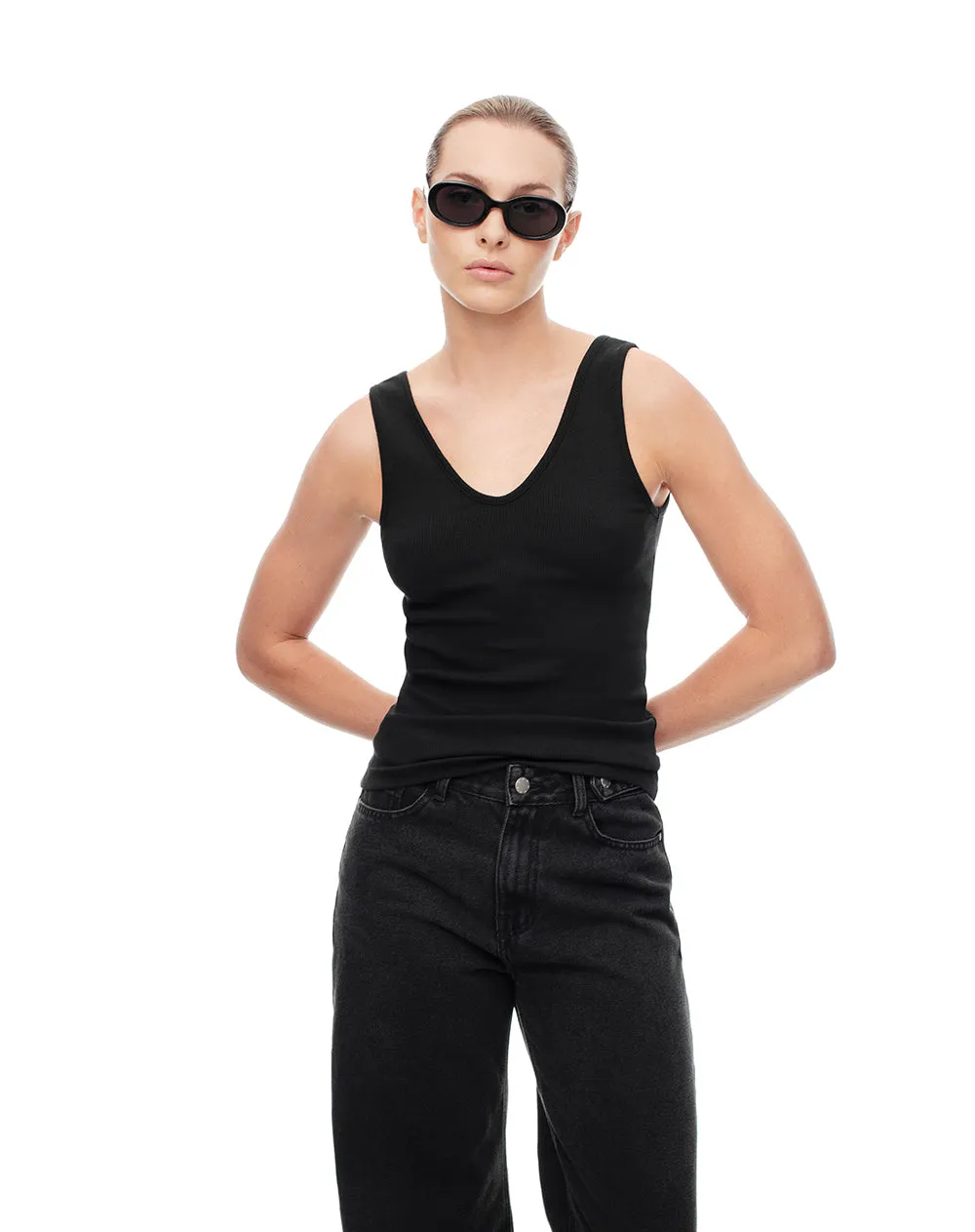 Camiseta manga sisa slim rib algodón negra mujer sold by Gef