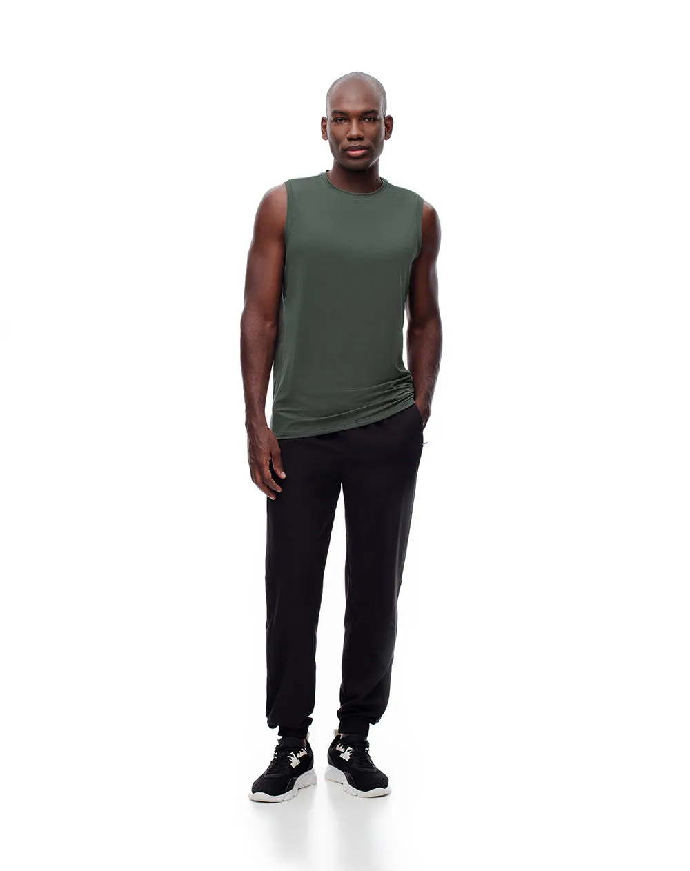Camisilla deportiva antibacterial verde hombre sold by Gef product image thumbnail 3