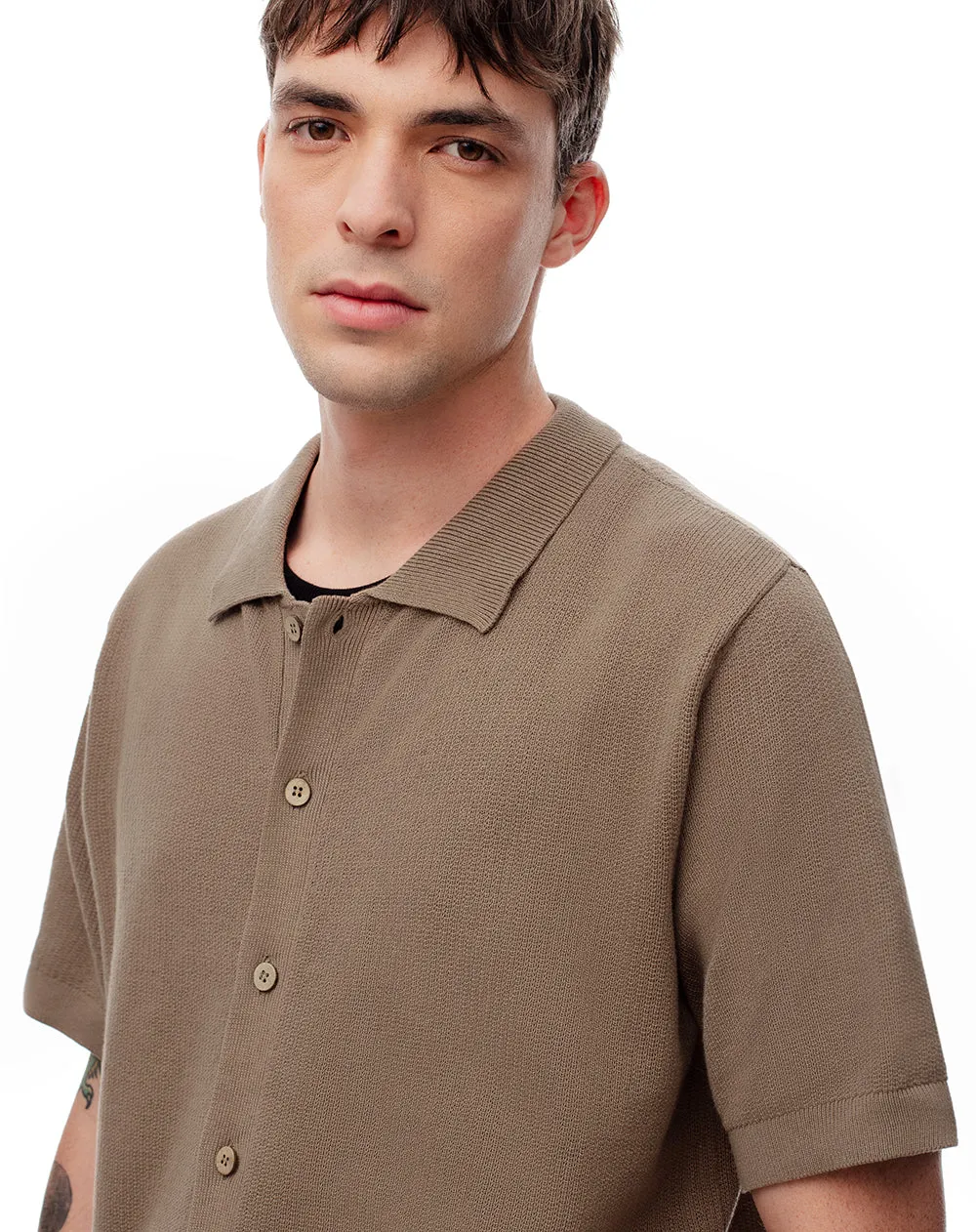 Camisa manga corta regular tejida algodón café hombre sold by Gef product image thumbnail 4