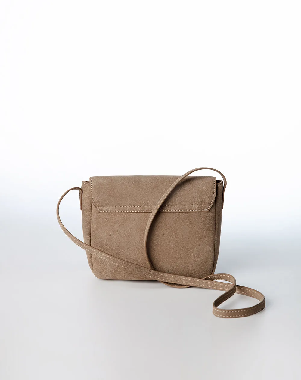Bolso tipo bandolera flecos café niña sold by Gef product image thumbnail 3