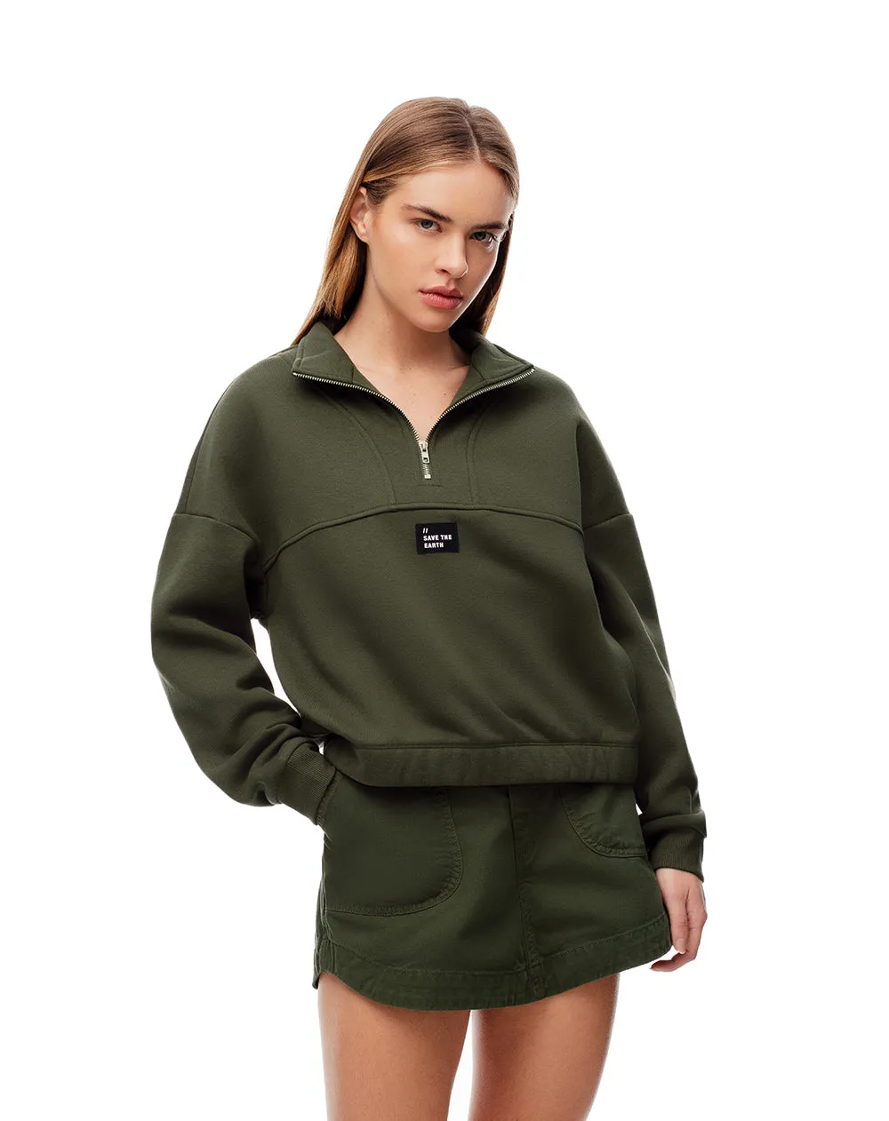 Buzo regular verde mujer sold by Gef