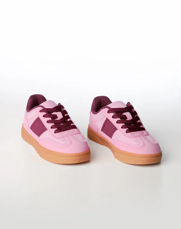 Tenis rosado sold by Gef