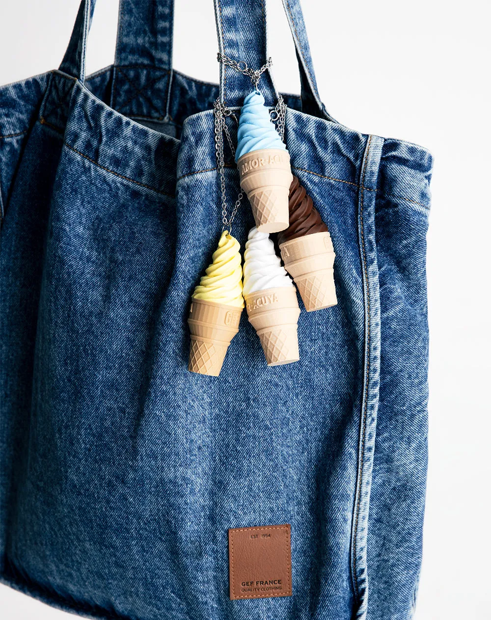 Charms helado sold by Gef