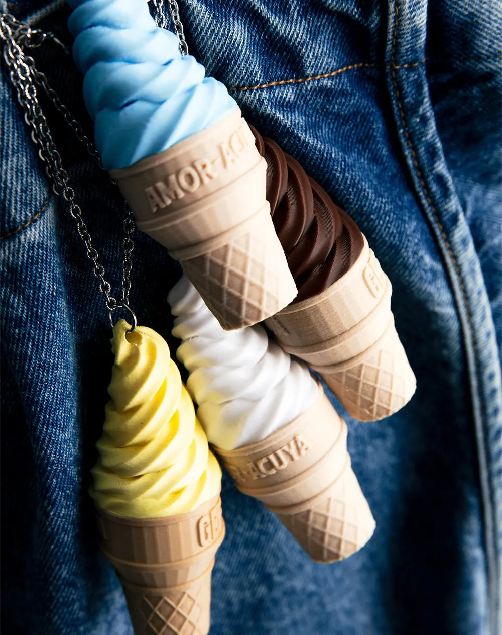 Charms helado sold by Gef product image thumbnail 2