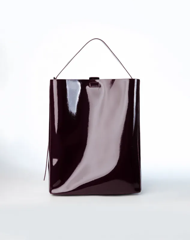 Bolso tipo tote vino tinto sold by Gef