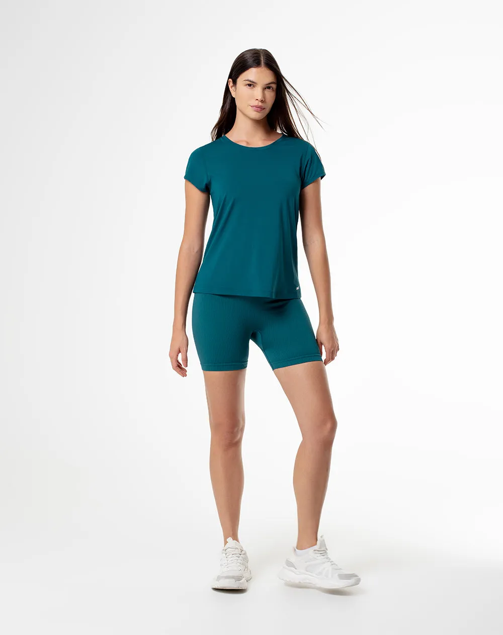 Camiseta deportiva mujer secado rápido verde sold by Gef product image thumbnail 4
