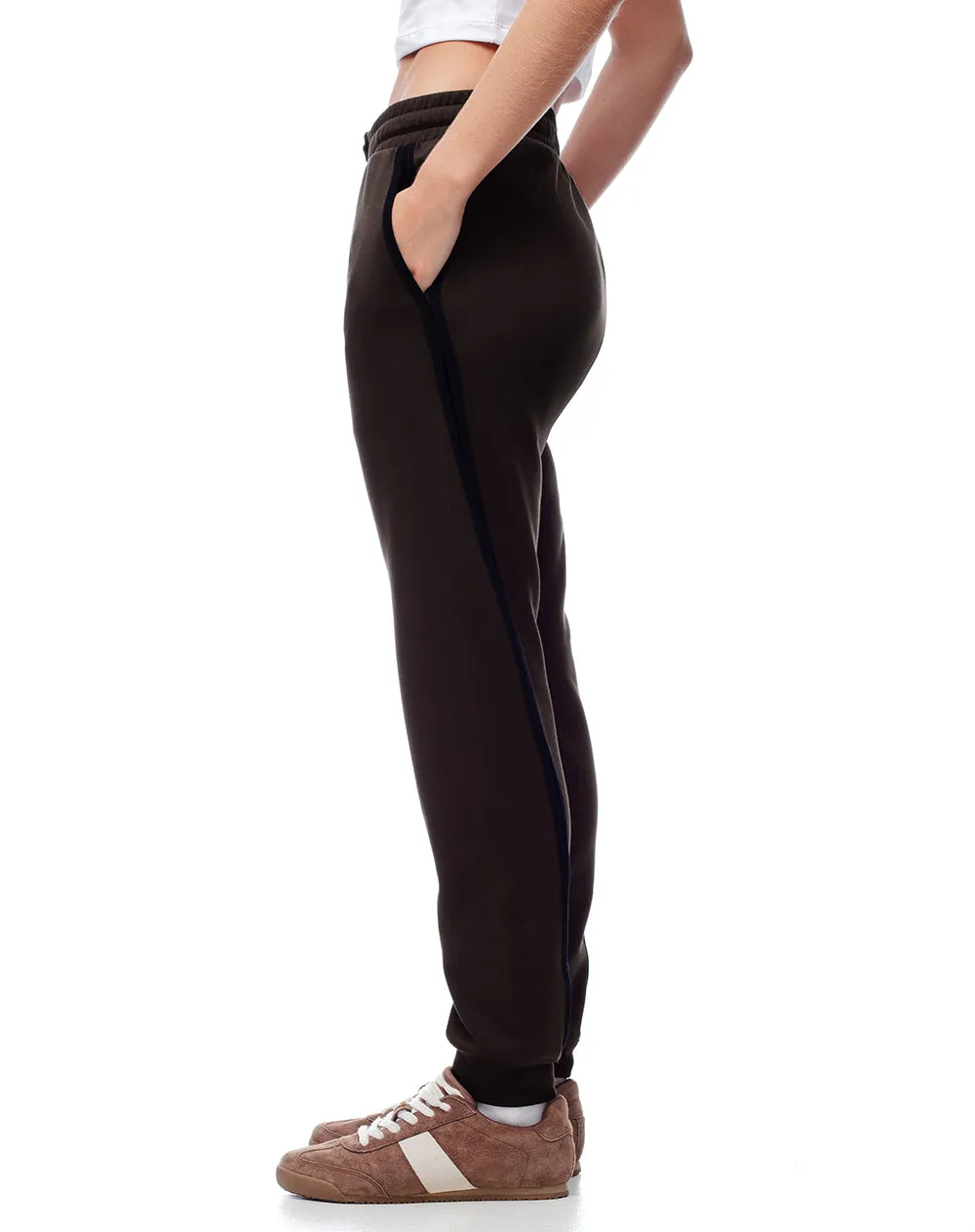 Jogger tiro medio chocolate mujer sold by Gef product image thumbnail 4