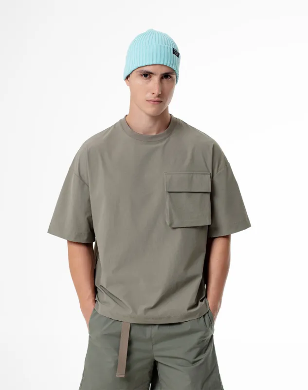 Camiseta regular fit manga corta verde sold by Gef