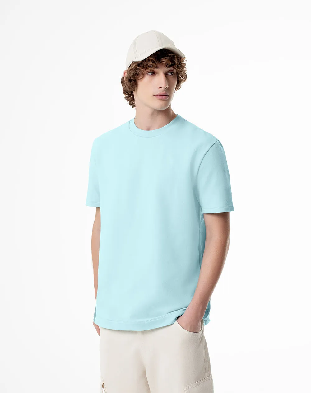 Camiseta oversized fit manga corta azul sold by Gef