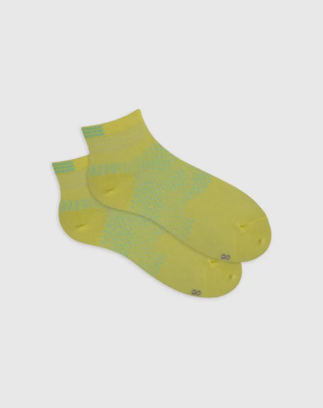 Medias cortas amarillas sold by Gef