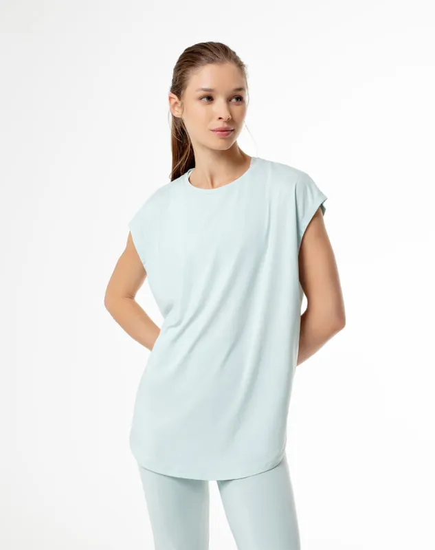 Camiseta deportiva mujer secado rápido azul sold by Gef