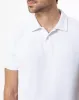 Polo regular fit blanca sold by Gef