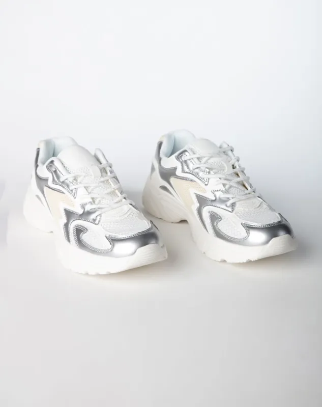 Tenis multicolor sold by Gef